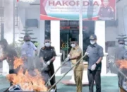 Jelang Nataru 2026, Kejari Ternate Musnahkan Barang Bukti 32 Perkara Inkrah