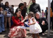 Gubernur dan Wakil Gubernur Malut Gelar Open House Natal, Tegaskan Keluarga sebagai Fondasi Bangsa