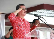 Gubernur Maluku Pimpin Upacara Hardiknas 2026, Luncurkan Program “Polisi Mengajar” untuk Perkuat Pendidikan Karakter