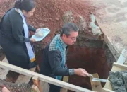Gubernur Maluku Hadiri Ibadah dan Letakkan Batu Penjuru Pastori Jemaat GPM Imanuel Karang Panjang