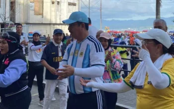 Gubernur Maluku Ikuti Senam Sehat Bersama dan Tinjau Aktivitas Perdagangan di Pasar Mardika